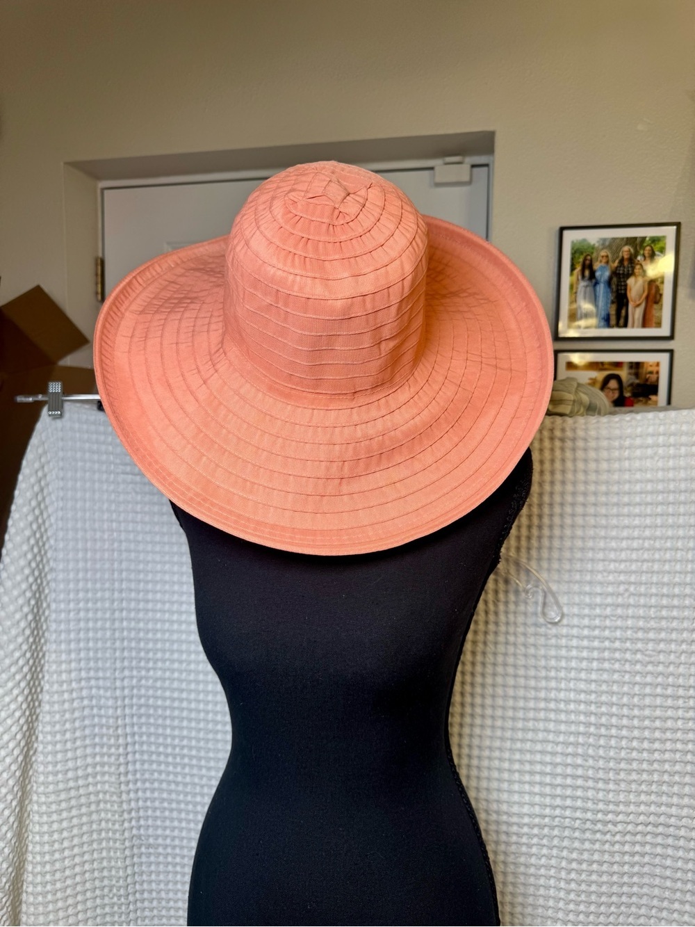 Midwest Ribbon Wide Brim Sun Hat in Coral Pink